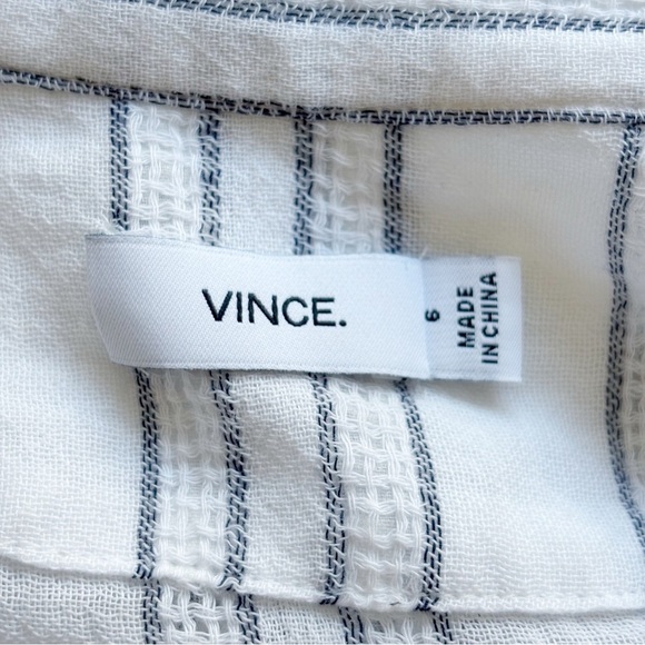 VINCE Lightweight Striped Cotton Button Down Shirt Sz 6 White Blue - Picture 7 of 10